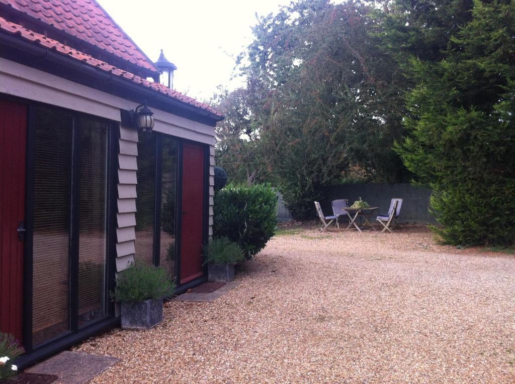 Bonningtons Stansted Self Catering Hotel Stansted Mountfitchet Szoba fotó