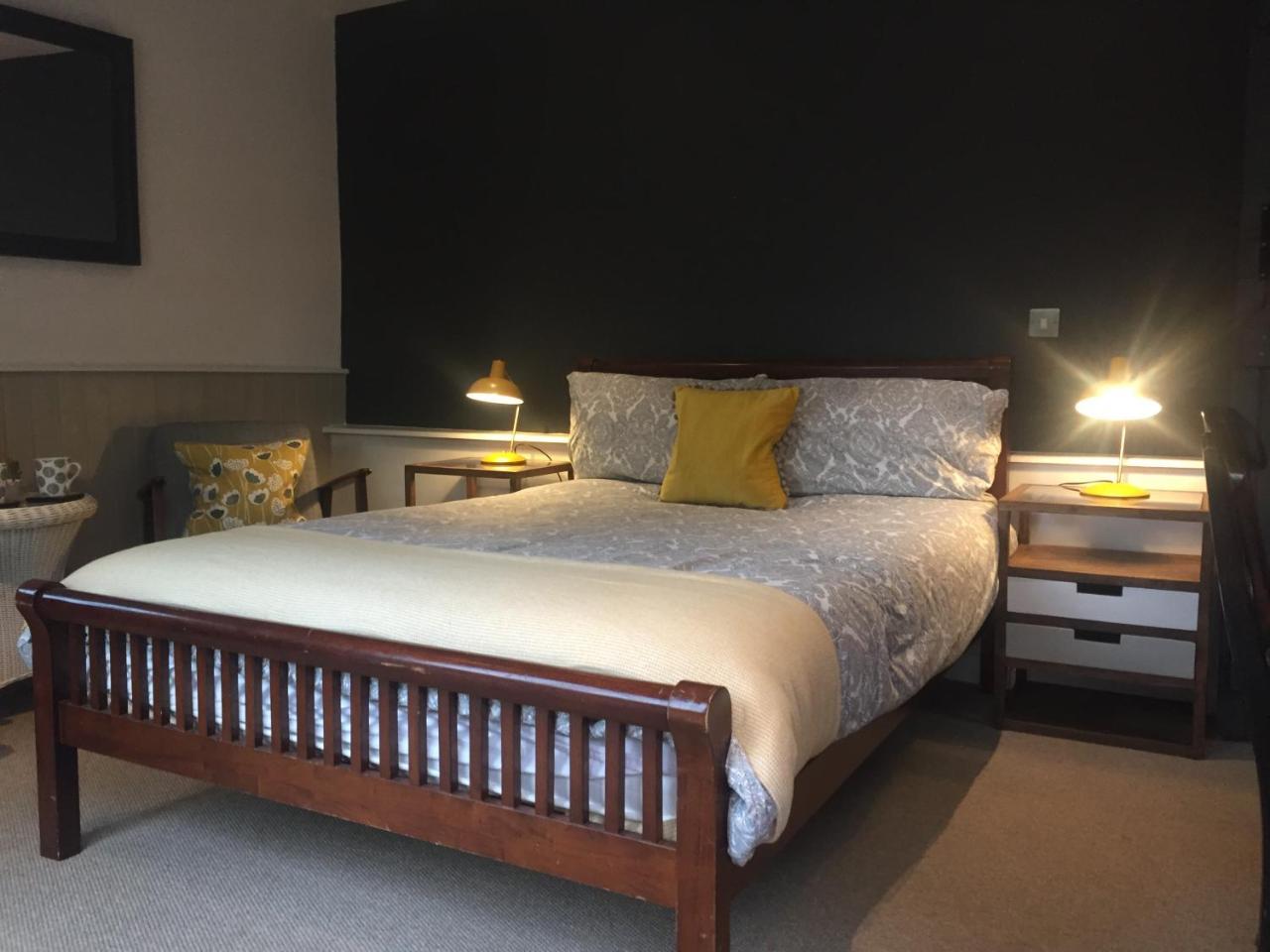 Bonningtons Stansted Self Catering Hotel Stansted Mountfitchet Kültér fotó